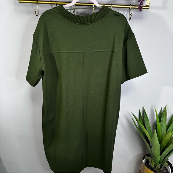 Chic Olive Green Knit Dress - Picture 2 of 6